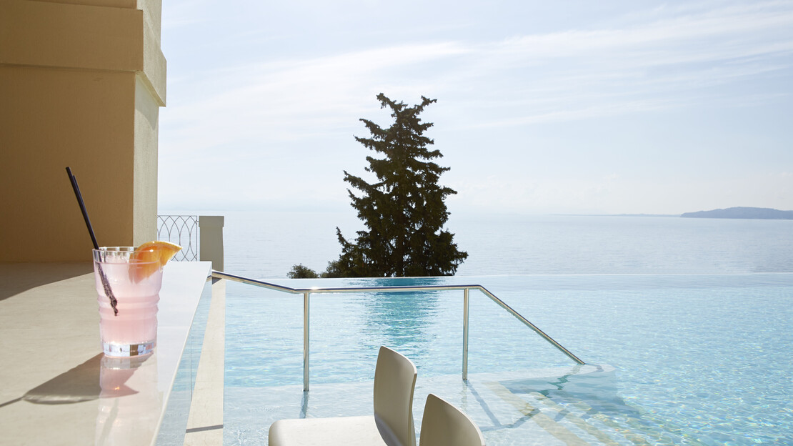 Nido, Mar-bella Collection